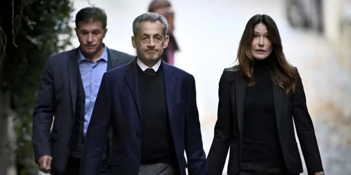 Expresidente Nicolas Sarkozy entra a prisión tras condena por asociación ilícita y financiamiento ilegal