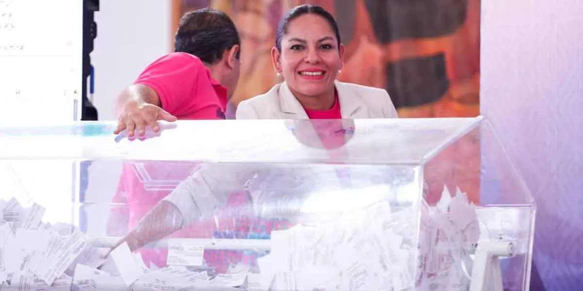 Reconoce Lupita Cuautle el compromiso ciudadano durante el Sorteo Predial 2025