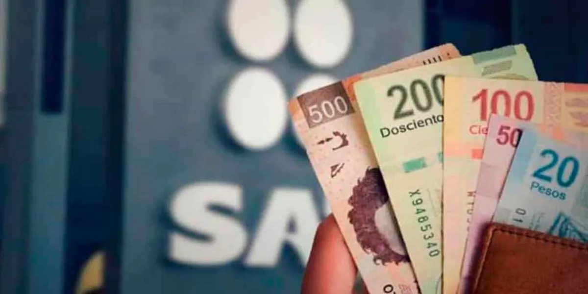 SAT refuerza control sobre depósitos en efectivo