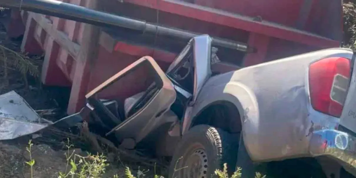 Terrible accidente deja tres muertos en Tepexi