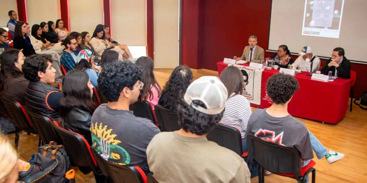 Una herida colectiva que sigue abierta: IBERO Puebla recuerda a víctimas de Ayotzinapa y Tlatelolco