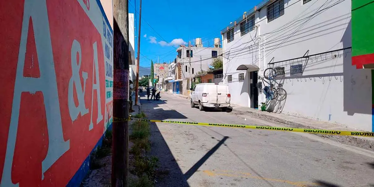 Asalto en maquiladora de Tehuacán deja herido a guardia de seguridad