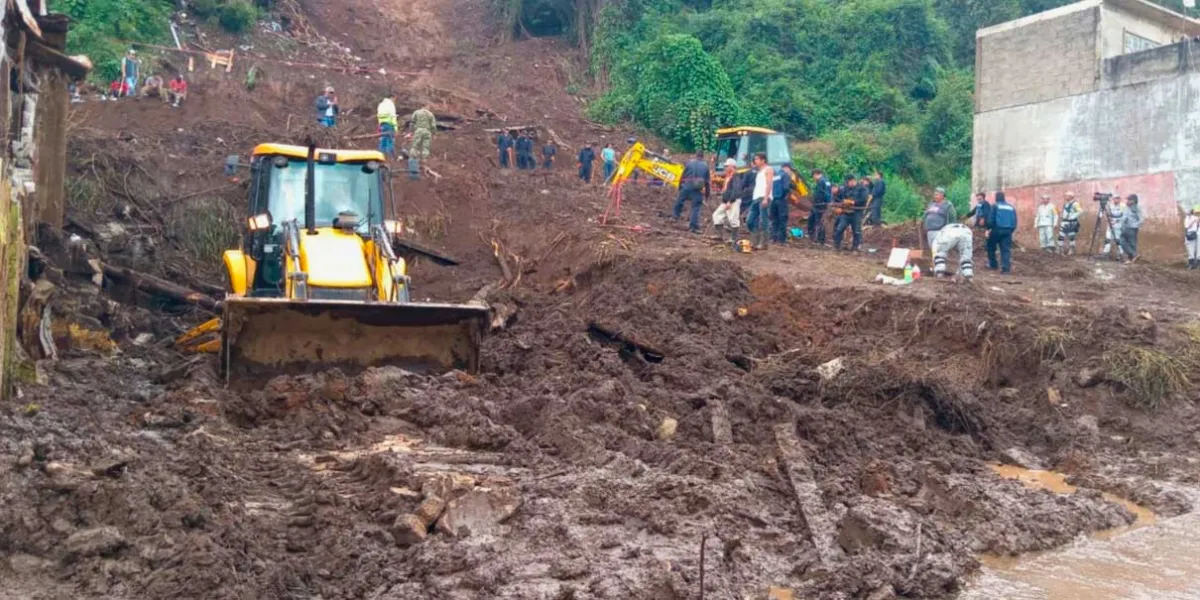 Grupo especial busca a siete desaparecidos en Huauchinango, Naupan y Tetela