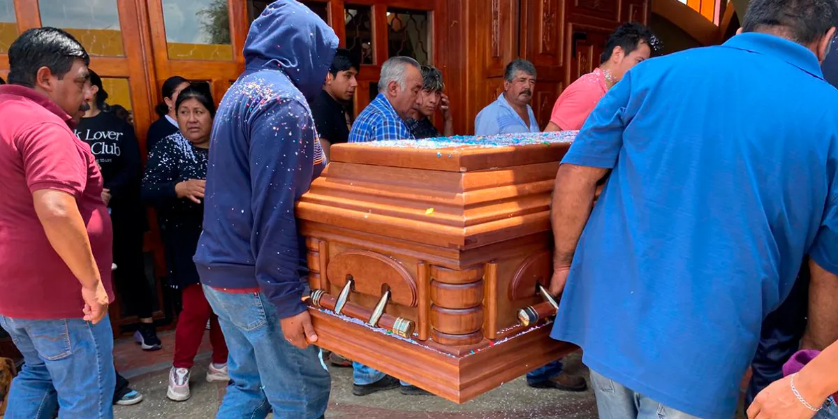 Despedida de Julio Torres en Tecamachalco: misa y traslado a Teocolco