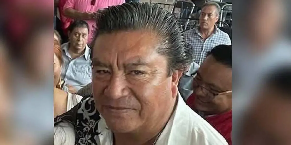Alcalde de Tianguismanalco es agredido con arma blanca durante acto público