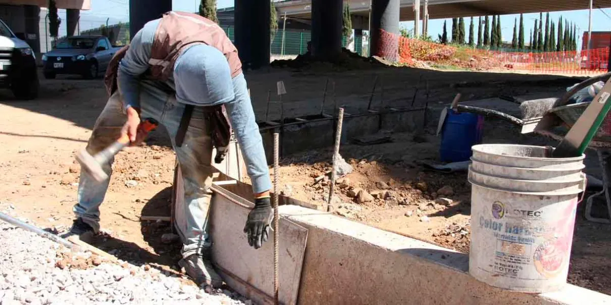 Avanza Gobierno de la Ciudad con trabajos de rehabilitación vial en la colonia Santa Margarita