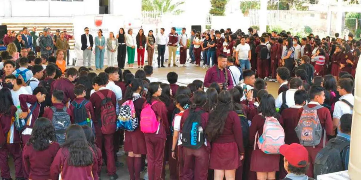 Escándalo en Zacatecas: Secundaria Técnica 1 bajo investigación por catálogo pornográfico 