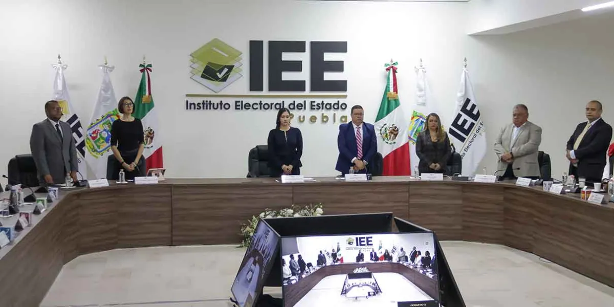 Partidos llaman al IEE de Puebla a actuar sin sesgos en los comicios municipales de 2027