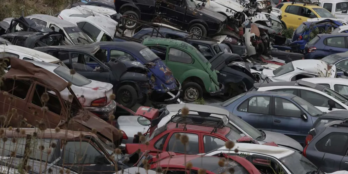 Más de 4 mil autos terminaron en el corralón en un año