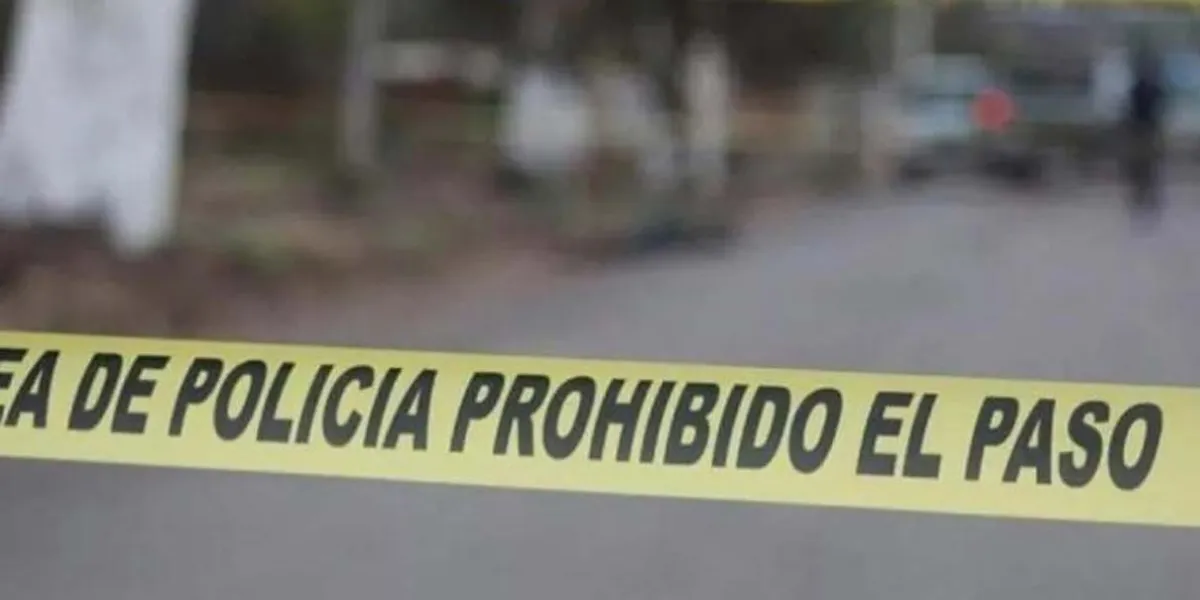 Mujer aparece muerta en su casa en Los Reyes de Juárez; señalan a su pareja