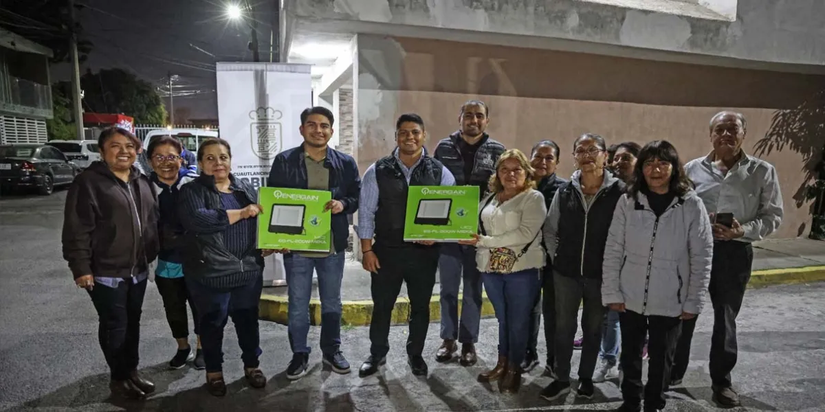 Omar Muñoz cumple y fortalece seguridad en fraccionamiento Malinalli II 
