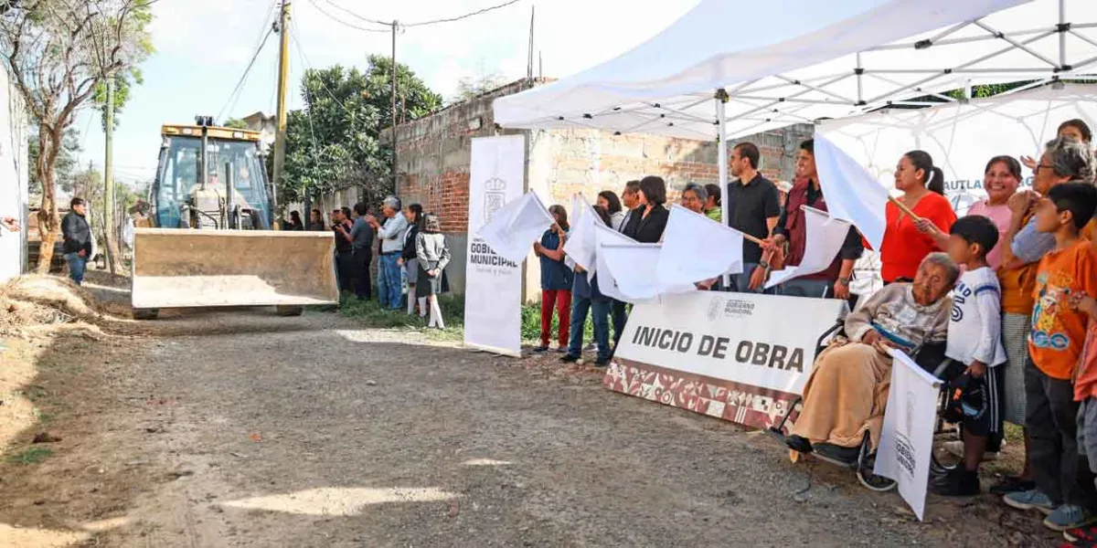 Omar Muñoz refrenda compromiso de mejorar la infraestructura de la comunidad