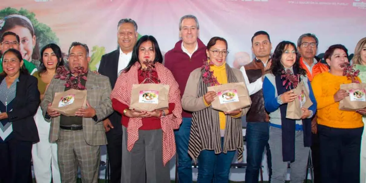 Presenta Pepe Chedraui el programa de huertos escolares “Manos a la Tierra”
