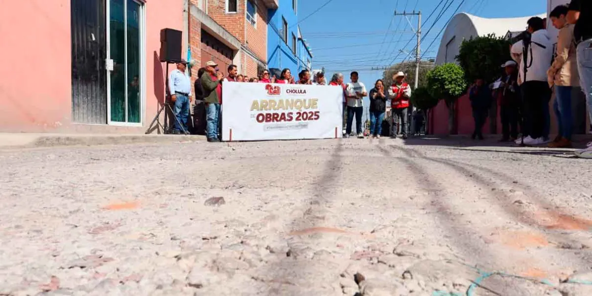 Rehabilita Tonantzin Fernández vialidades olvidadas de San Pedro Cholula