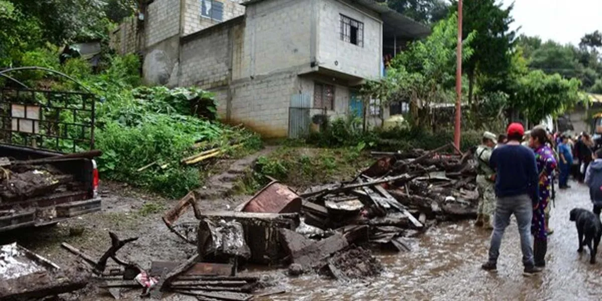 Tras inundaciones, Puebla recibe 756 mdp para atender daños en su Sierra Norte