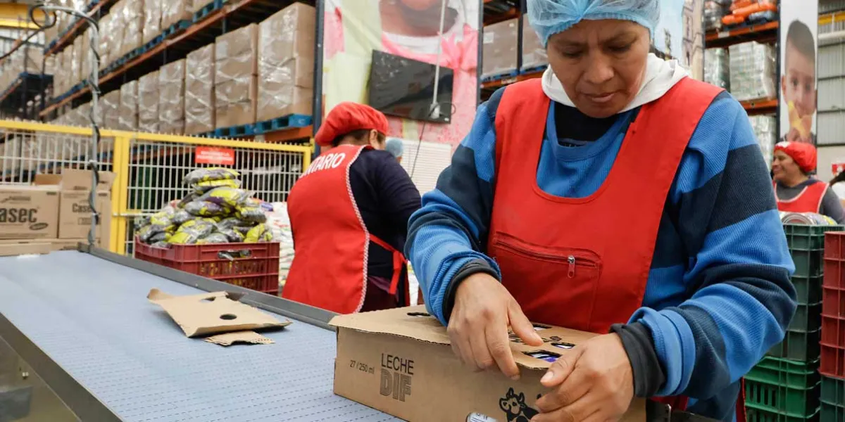 Canaco entregó 5 toneladas de ayuda al Banco de Alimentos  