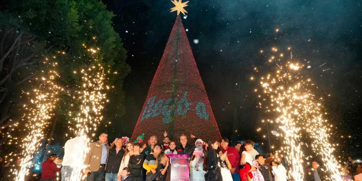 José Chedraui encendió árbol e iluminación navideña de la ciudad