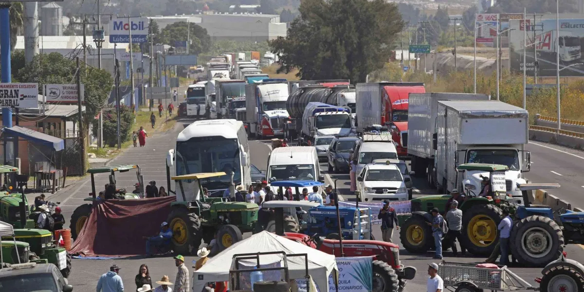 Con paro nacional, exigen seguridad y precios de garantía