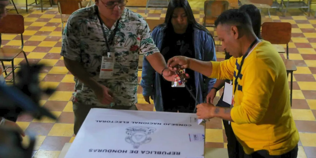 Votación en Honduras en medio de temores de fraude e injerencia extranjera