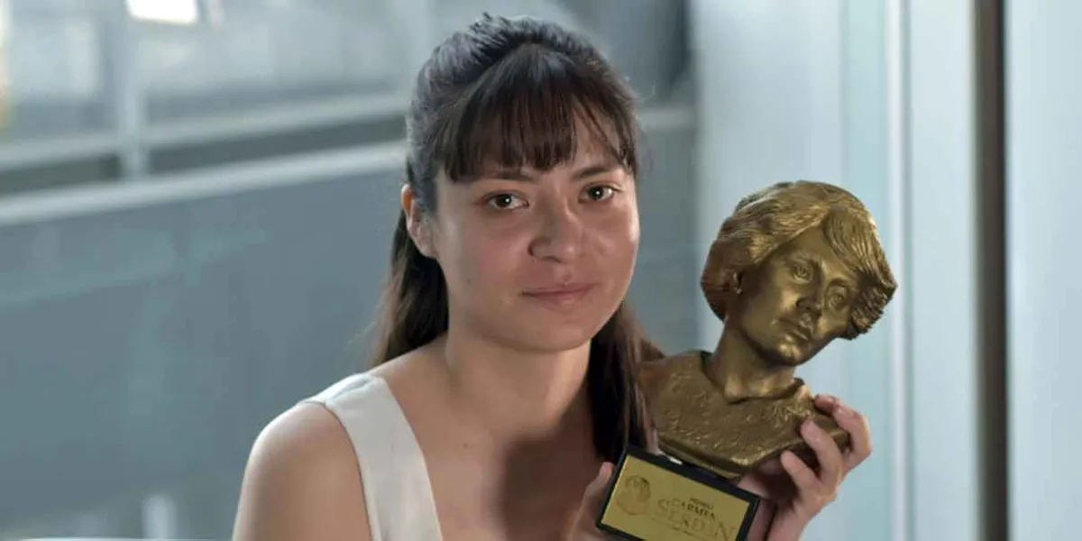 Estudiante de la BUAP es nombrada Mujer del Futuro 2025 por su destacada labor científica