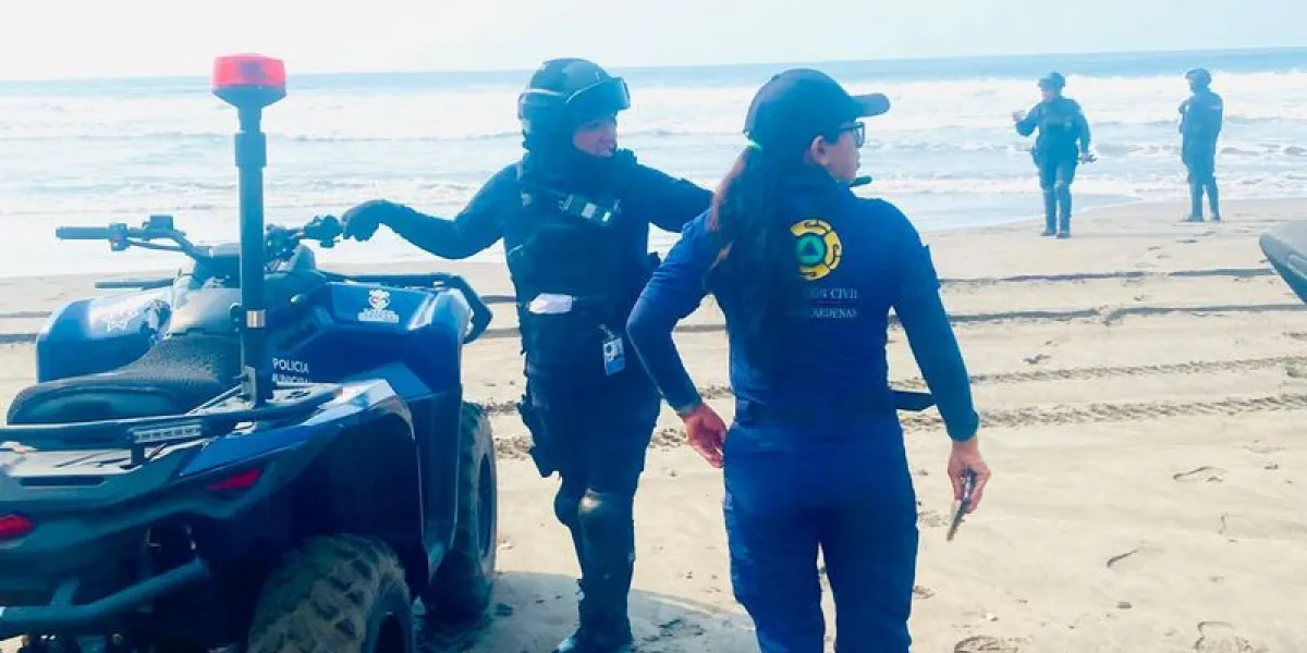 Cuerpos de rescate buscan a estudiante desaparecido en el mar tras rescatar a compañera