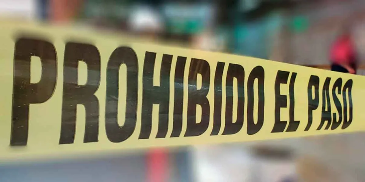 Investigan muerte de hombre encontrado en canal entre San Simón Atzizintla y San Juan Tuxco