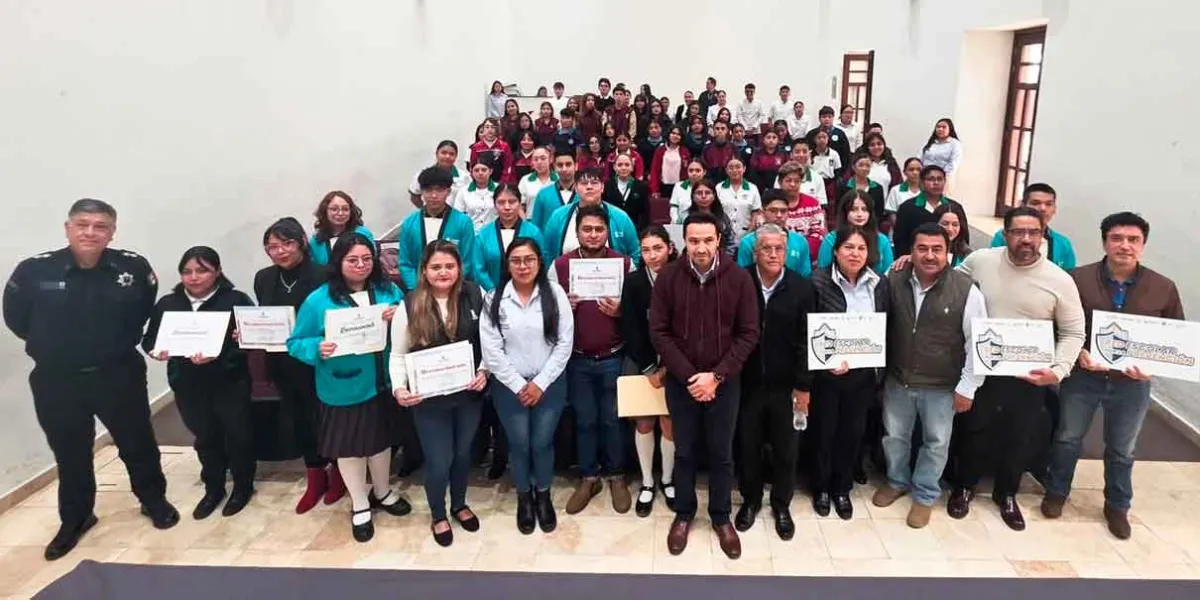 Huauchinango reforzó construcción de comunidades estudiantiles más seguras