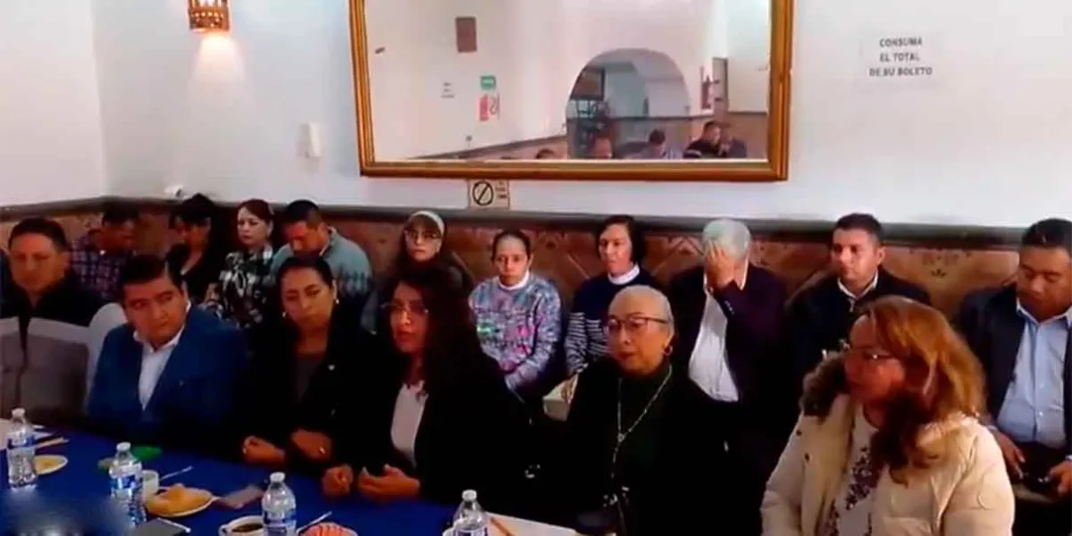 Normal de Zacatlán en crisis: maestros acusan acoso, exceso de trabajo y vigilancia indebida